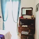 Go Go House